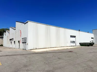 Gewerbeimmobilie mieten in Wien – 2 800 m², € 3 – Bild 5 von 9