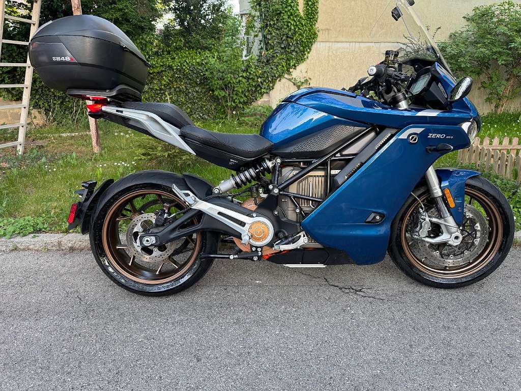 Zero SRS Tourer