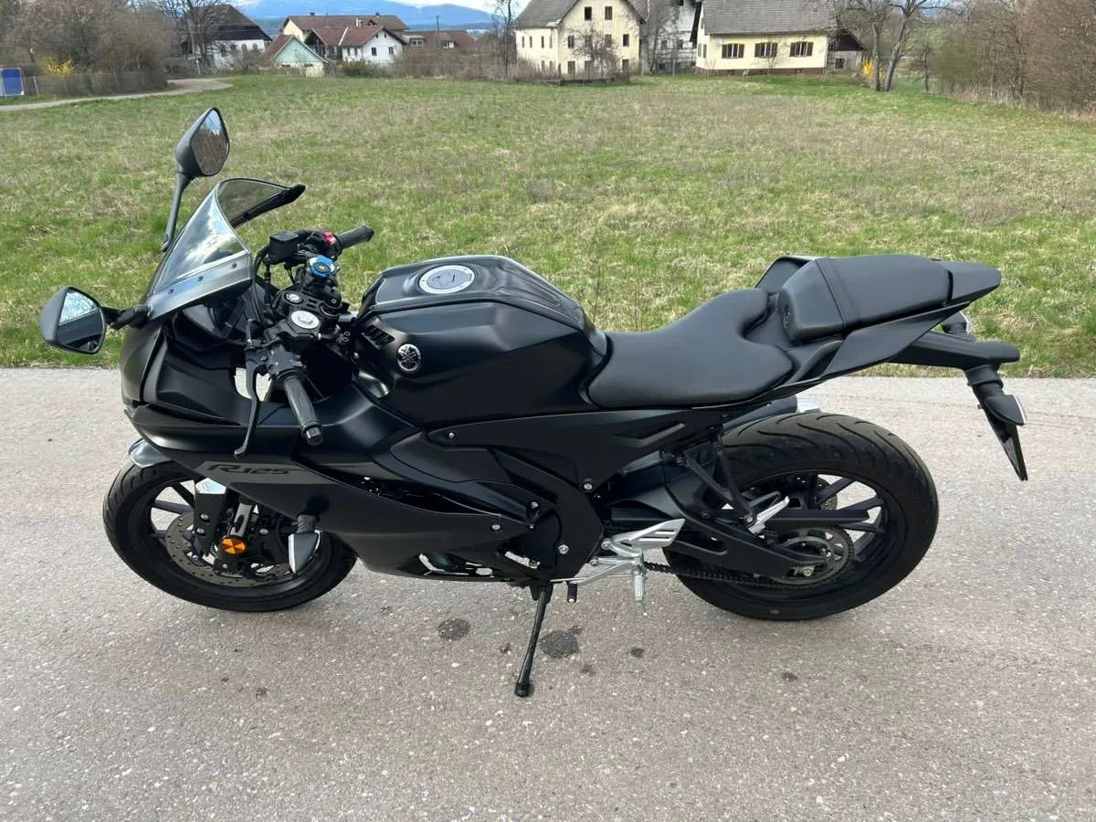 Yamaha YZF