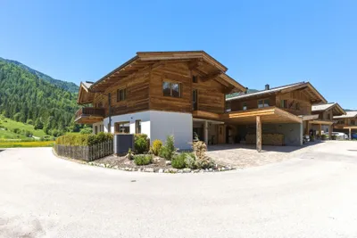 4-Zimmer-Immobilie kaufen in Kitzbühel – 294,46 m², € 2.950.000 – Bild 3 von 13