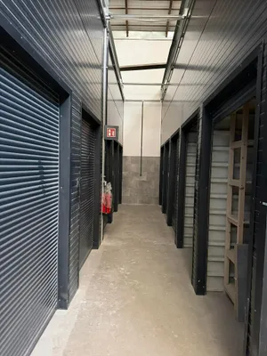 Gewerbeimmobilie mieten in Wiener Neustadt Land – 5 m², € 48 – Bild 4 von 12