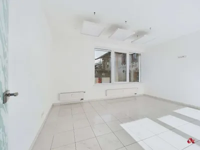 Gewerbeimmobilie mieten in Kitzbühel – 238 m², € 1.875 – Bild 12 von 13