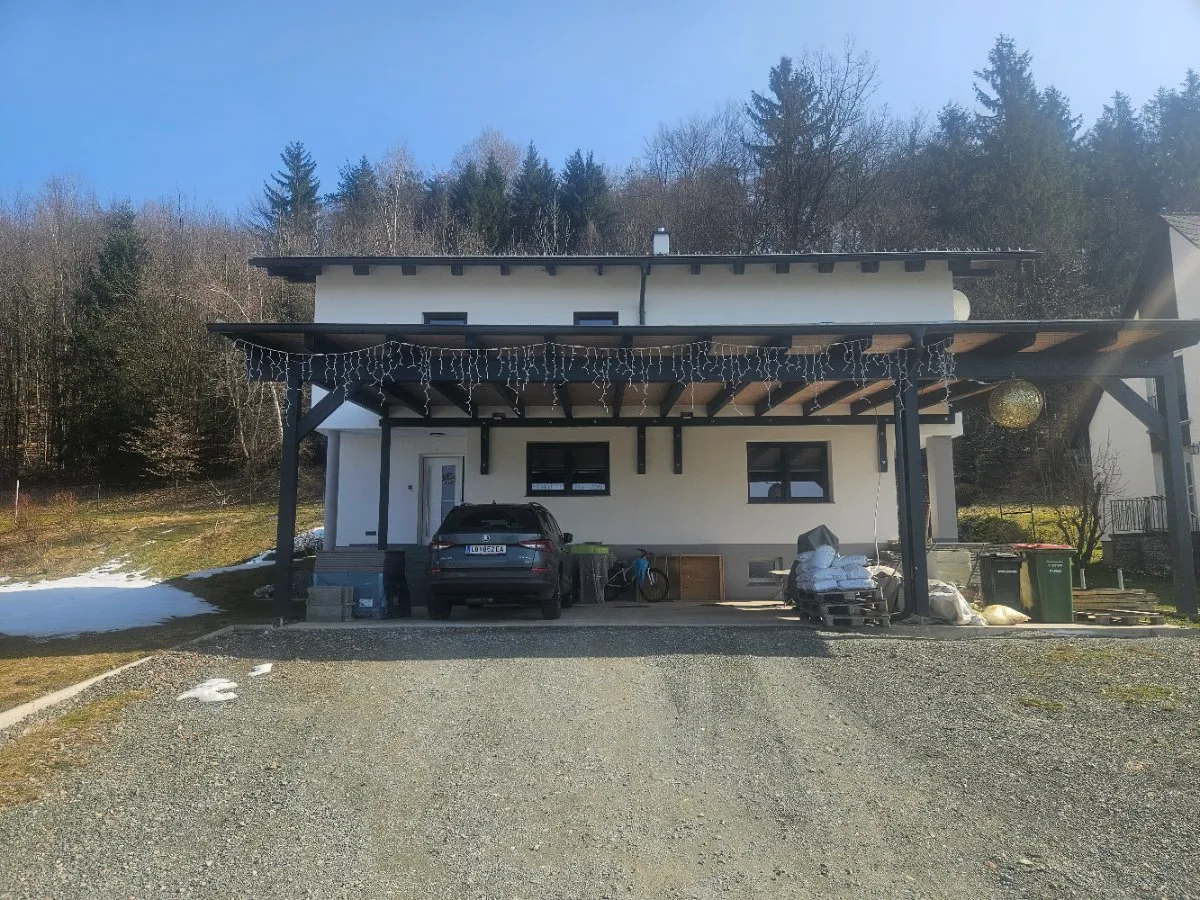 großes Einfamilienhaus nahe Weingegend, Sankt Johann im Saggautal
