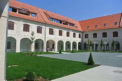 3-Zimmer-Wohnung mieten in Hartberg-Fürstenfeld – 89 m², € 1.026 – Bild 2 von 7
