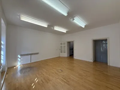 4-Zimmer-Gewerbeimmobilie mieten in Krems an der Donau – 86 m², € 744 – Bild 3 von 17