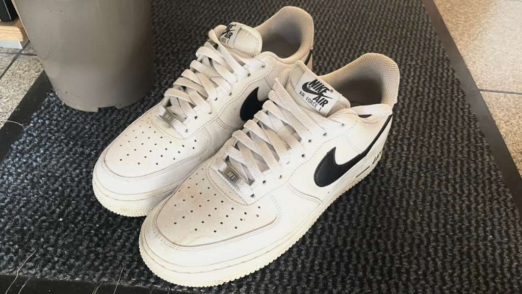 verkauft Nike Air Force 1 Sneaker Gr. 42