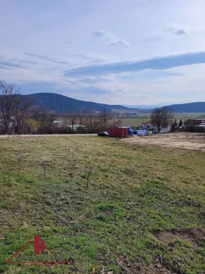 Grundstück kaufen in Wiener Neustadt Land – 603 m², € 105.000