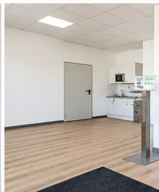 2-Zimmer-Gewerbeimmobilie mieten in Bruck an der Leitha – 100 m², € 799 – Bild 5 von 11
