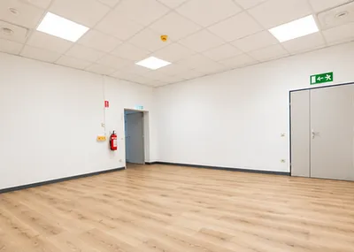 2-Zimmer-Gewerbeimmobilie mieten in Bruck an der Leitha – 100 m², € 799