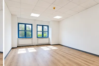 2-Zimmer-Gewerbeimmobilie mieten in Bruck an der Leitha – 100 m², € 799 – Bild 4 von 11