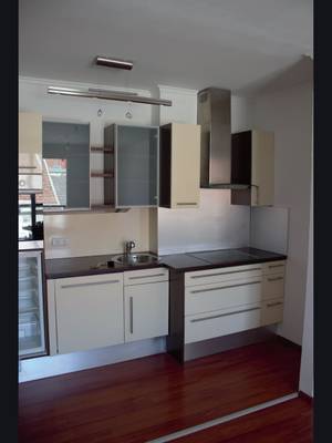 Helle 2-Zimmer Wohnung (privat zu vermieten)
