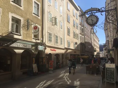 3-Zimmer-Wohnung mieten in Salzburg Stadt – 71,23 m², € 1.172
