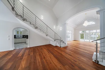 6-Zimmer-Haus mieten in Baden – 206 m², € 8.820 – Bild 6 von 21