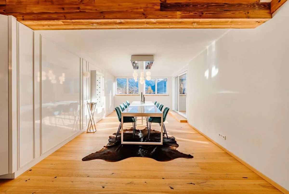 Offen leben, großzügig wohnen - 400 m² Penthouse-Feeling in den Alpen - Ansicht 3