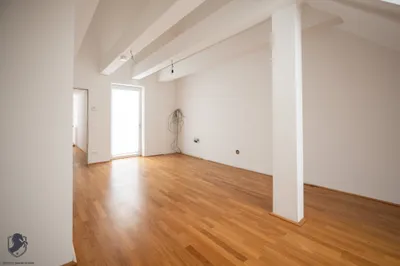 3-Zimmer-Wohnung kaufen in Wiener Neustadt – 83,22 m², € 246.400 – Bild 7 von 12