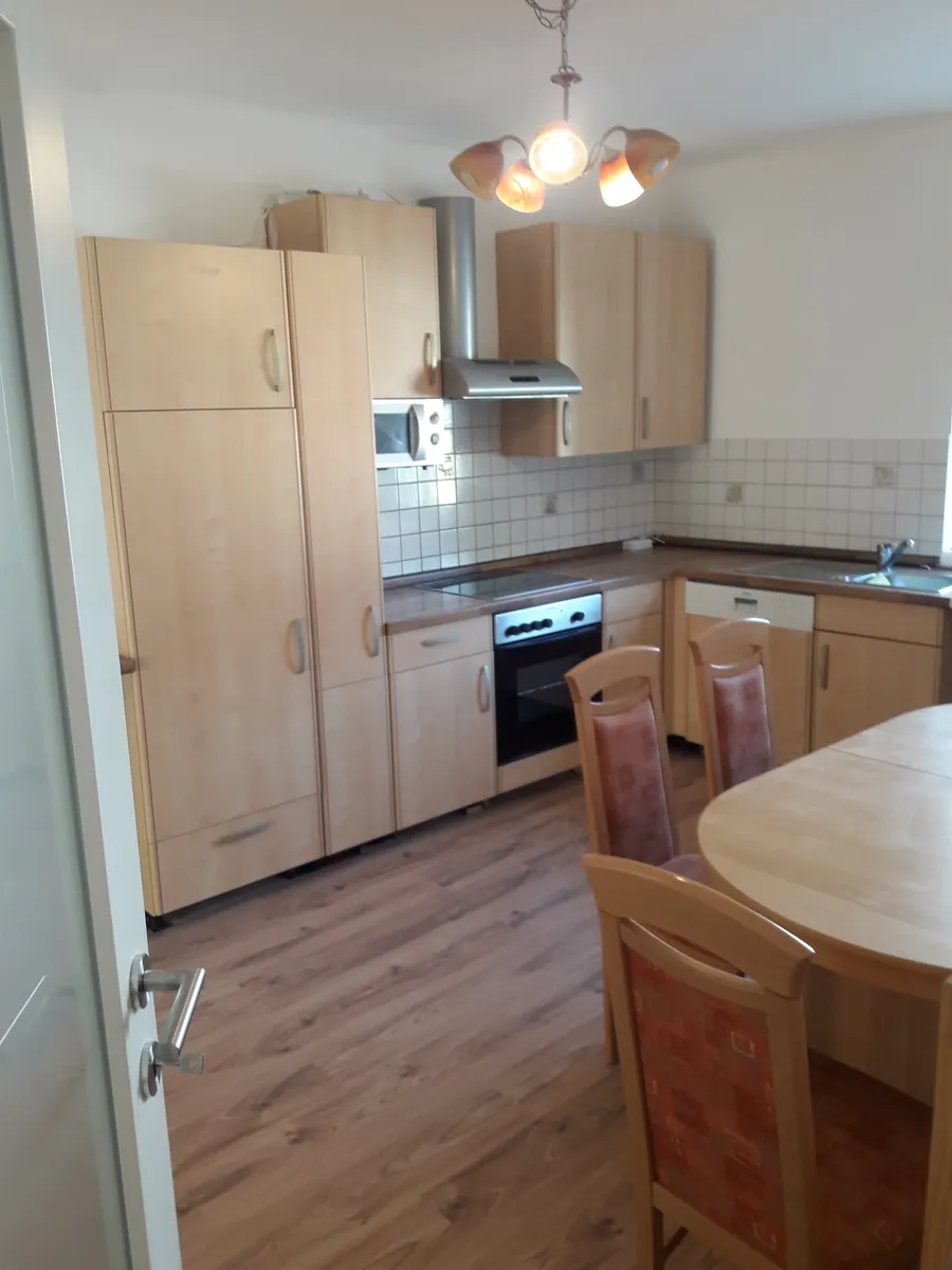 PROVIOSIONSFREI - Renovierte 3-Zimmer Wohnung mit Balkon Wels Zentrum am Mühlbach - Ansicht 2