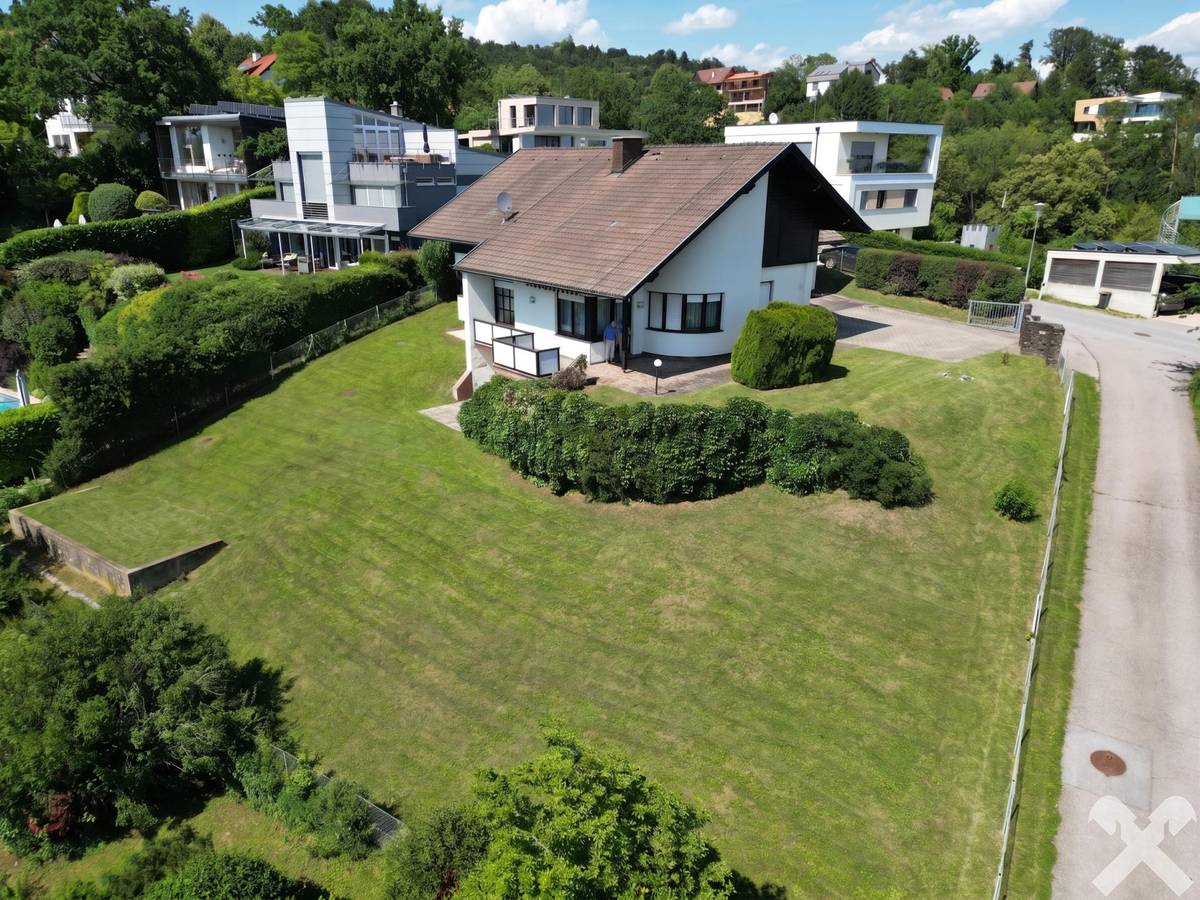 Traumlage am Gedersberg! Einfamilien-Wohnhaus für Kenner und Genießer - Ansicht 2