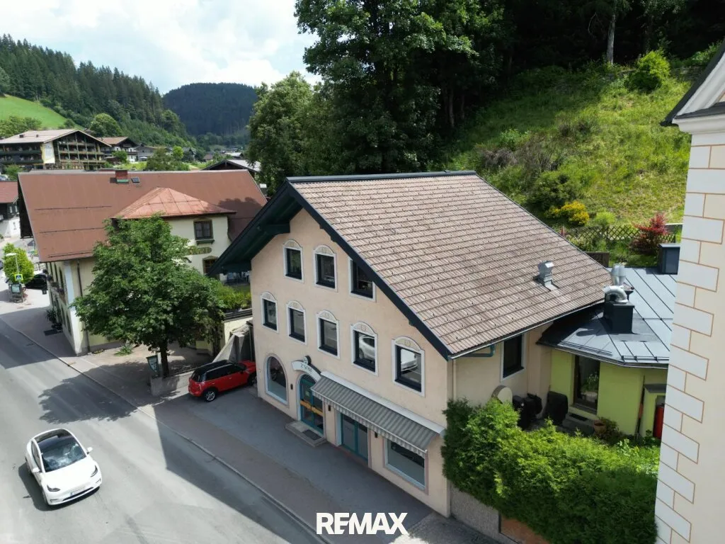 "ZENTRUMSBLICK" - Wohn- & Geschäftshaus in Wagrain! – pohled 2