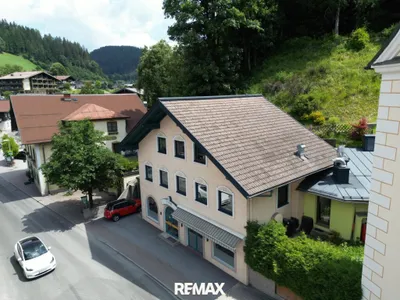 7-Zimmer-Gewerbeimmobilie kaufen in Sankt Johann im Pongau – 150 m², € 990.000 – Bild 2 von 14