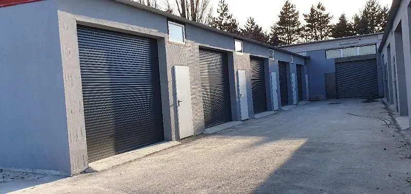 TOPGELEGENHEIT! Garagen / Halle / Einzel Abstellplätze für Boote und KFZ / Garagen / Mehrere Größen verfügbar! DIREKT VOM EIGENTÜMER PROVISIONSFREI - Nähe WIEN. Bruck an der Leitha! - Ansicht 3
