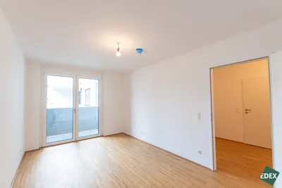 Traumhafter und sehr geräumiger 2-Zimmer-Neubau mit großem Balkon – Bild 3