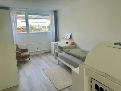 4-Zimmer-Wohnung mieten in Innsbruck-Land – 12 m², € 500 – Bild 11 von 16