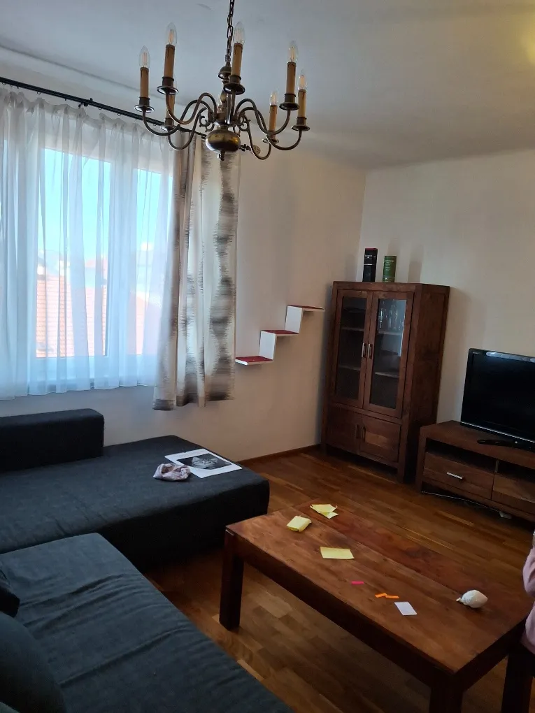 Attraktive 3-Zimmer-Wohnung in Wien-Währing (1180) - zentral gelegen, gepflegt, ruhig und hell mit gutem Grundriss – pohled 2