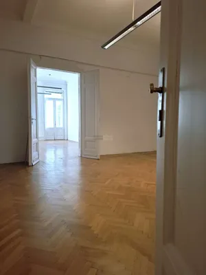 8-Zimmer-Gewerbeimmobilie mieten in Wien – 330 m², € 8.269 – Bild 7 von 16