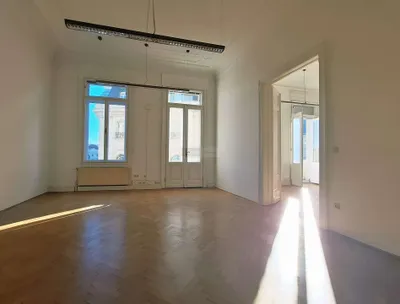 8-Zimmer-Gewerbeimmobilie mieten in Wien – 330 m², € 8.269 – Bild 5 von 16