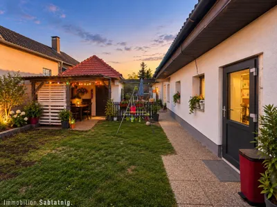 5-Zimmer-Haus kaufen in Neusiedl am See – 140 m², € 265.000 – Bild 1 von 42