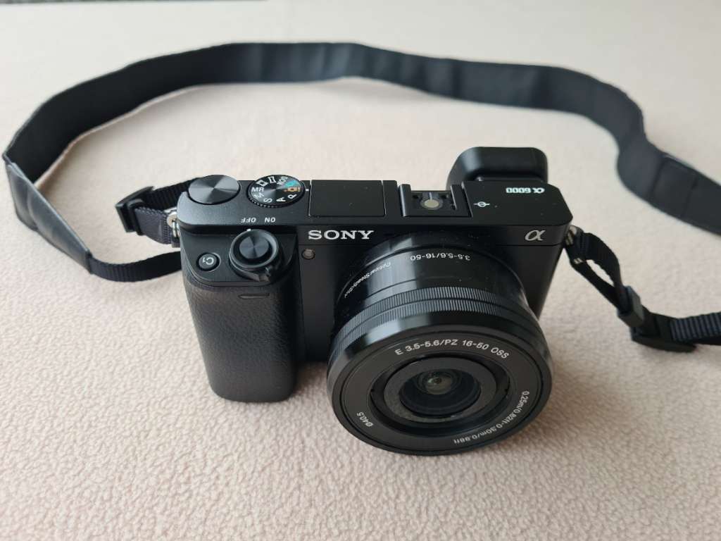 Sony store Alpha 6000 Kit 16-50mm schwarz | Neuwertiger Zustand