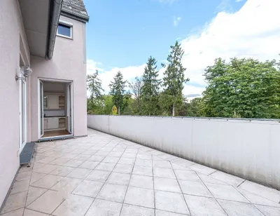 4-Zimmer-Wohnung mieten in Linz – 120 m², € 2.500 – Bild 10 von 10