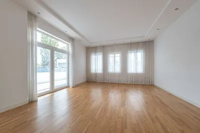 4-Zimmer-Wohnung mieten in Linz – 120 m², € 2.500 – Bild 2 von 10