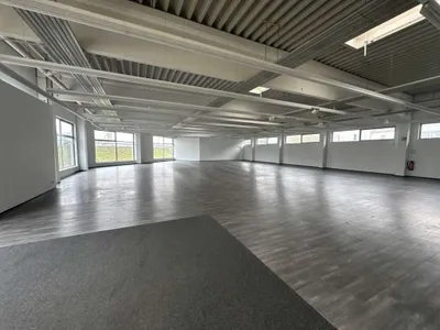Gewerbeimmobilie kaufen in Grieskirchen – 940 m², € 2.340.000 – Bild 10 von 13