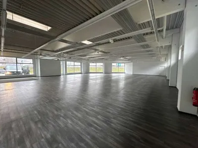 Gewerbeimmobilie kaufen in Grieskirchen – 940 m², € 2.340.000 – Bild 9 von 13
