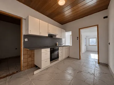 3-Zimmer-Haus kaufen in Hollabrunn – 100 m², € 79.000 – Bild 8 von 20