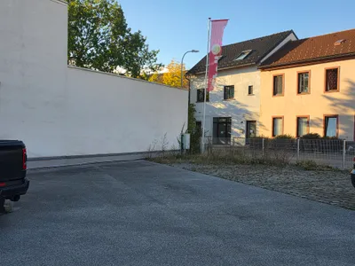 1-Zimmer-Immobilie mieten in Neunkirchen – 10 m², € 50 – Bild 3 von 5