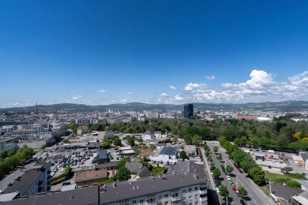 Tolle 2-Zimmer Wohnung mit schönem Ausblick - Nähe Lenaupark - Ansicht 2