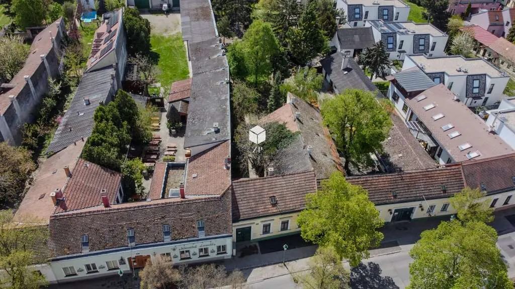 Charmantes Sanierungsobjekt im historischen Herzen von Stammersdorf - Widok 3