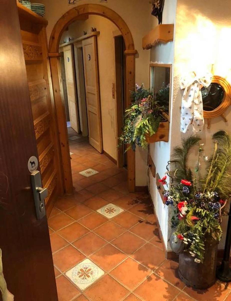 Großzügige 4-Zimmer-Wohnung in guter Lage mit Tiefgaragenstellplatz *Norikum* - Ansicht 3