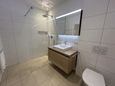 2-Zimmer-Wohnung mieten in Bregenz – 61 m², € 1.205 – Bild 8 von 12