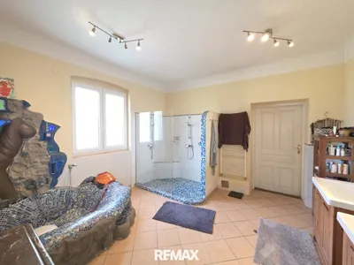 6-Zimmer-Haus kaufen in Mistelbach – 320 m², € 690.000 – Bild 9 von 40