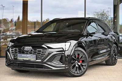 Audi Q8 55 e-tron quattro 106kWh S Line NP €116k ACC...