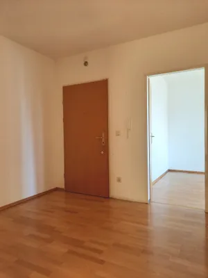 3-Zimmer-Wohnung mieten in Baden – 71 m², € 931 – Bild 14 von 14