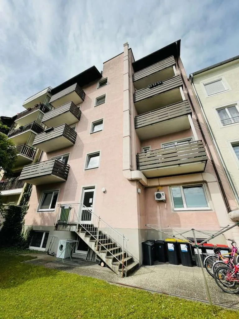 Sehr gepflegtes Zinshaus im Zentrum von Linz mit attraktiver Entwicklungsperspektive, Provisionsfrei! – pohled 3