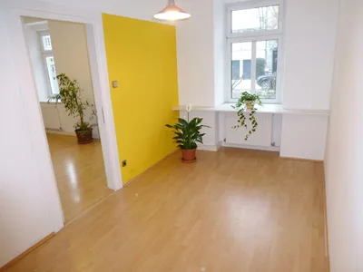 2-Zimmer-Gewerbeimmobilie mieten in Linz – 48 m², € 500 – Bild 2 von 5