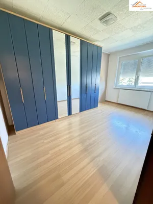 4-Zimmer-Wohnung mieten in Neunkirchen – 82 m², € 650