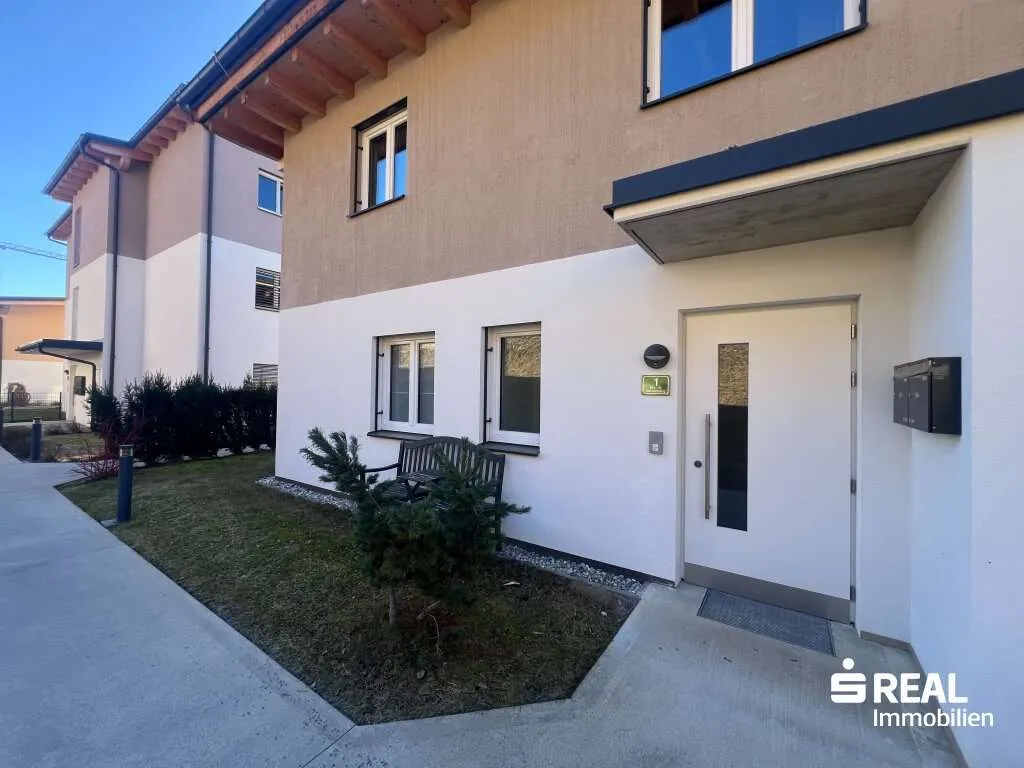 Neuwertiges Reihenhaus aufgeteilt in zwei Wohnungen zum sensationellen Preis!, Itter