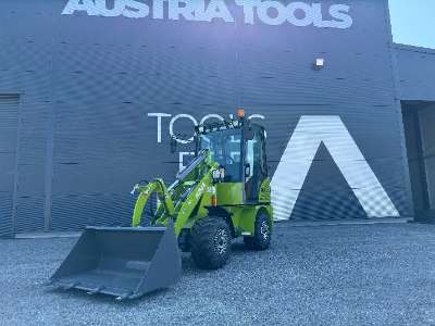 AGROX Kubota Diesel Hoflader 25 PS mit Kabine | OX1060 - 920 kg Hubkraft, Knicklenkung, Komfortkabine mit Heizung Agrarfahrzeug