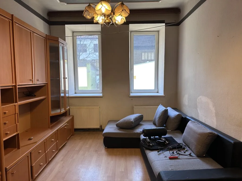 Unsanierte ERDGESCHOSSWOHNUNG - nähe Einsiedlerplatz - Ansicht 3